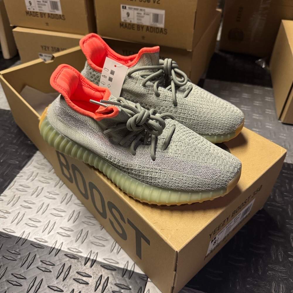 Adidas Yeezy Boost 350 V2 desert sage FX9035